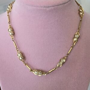 Antique Sara Converty Set